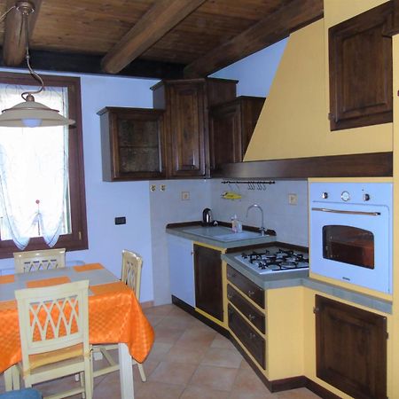 Tasi Apartaments Cento  Kültér fotó