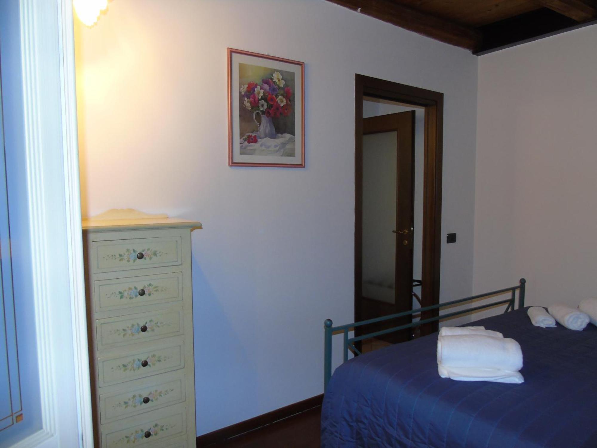 Tasi Apartaments Cento  Kültér fotó